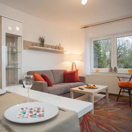 Little In Winterberg-neuastenberg Apartment *